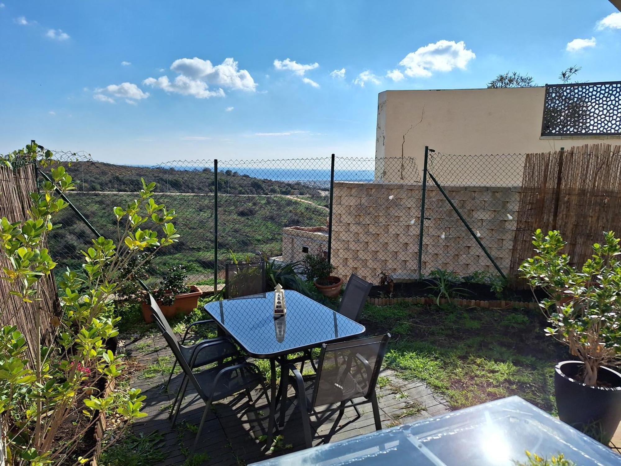 Apartamento Con Jardin Ла-Линеа-де-ла-Консепсьон Экстерьер фото